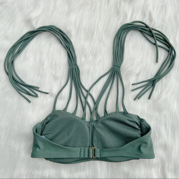 Bikini Top Olive Green Strappy Bikini Top!👙 🌺3/$20 - Picture 5 of 7